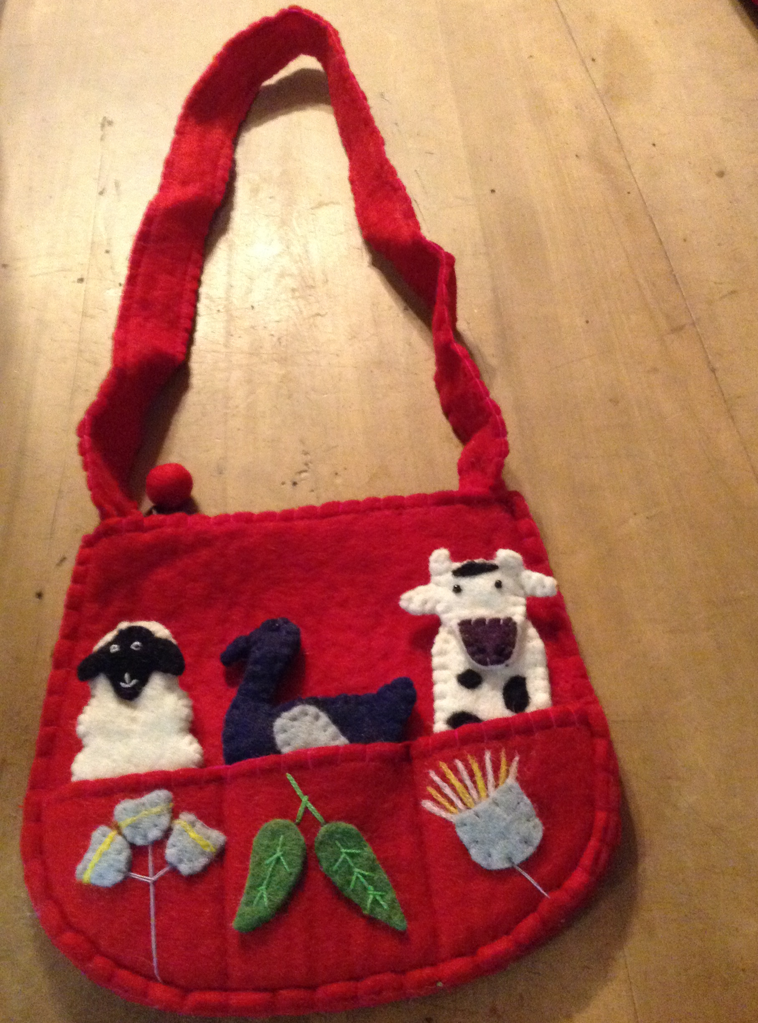 Felt Finger Puppet Bag - red