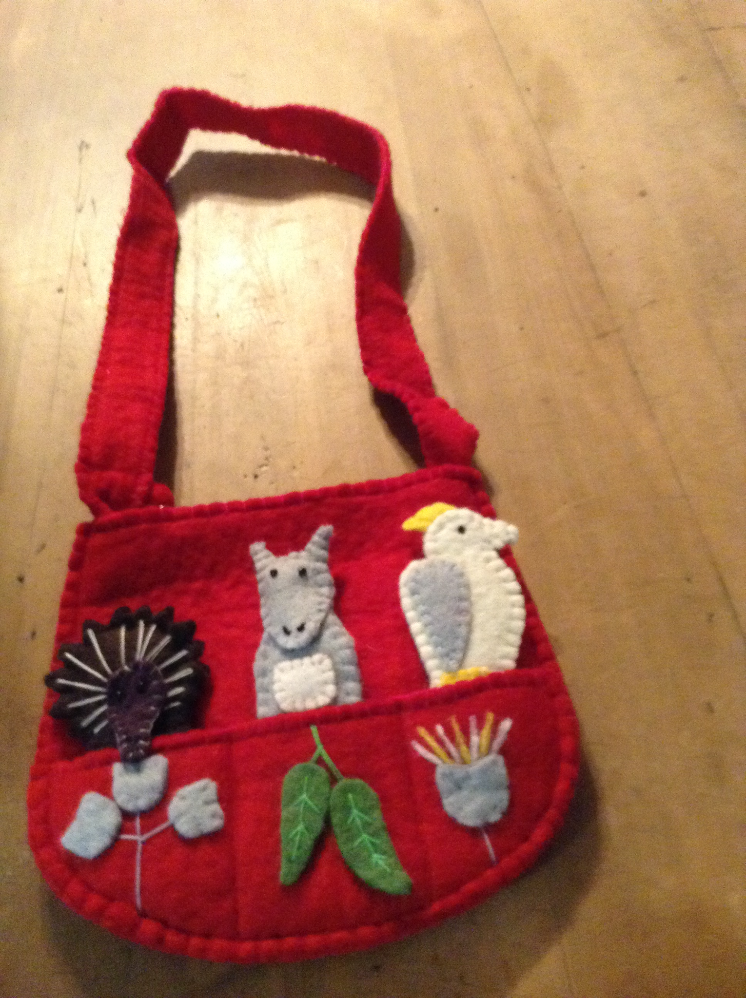 Felt Finger Puppet Bag - red